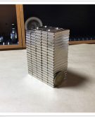 magnet40x15x5h4-4