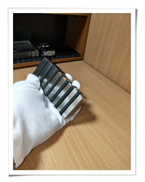 長方體50mm x 20mm x 10mm - 夾到手保証讓你哇哇叫